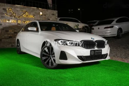 بي ام دبليو 320 2024 أبيض جديدة للبيع - 4