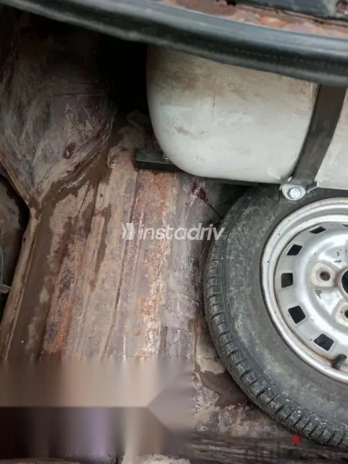 Suzuki Swift 1996 Burgundy Used for Sale - 8