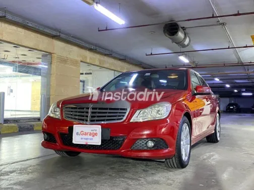 مرسيدس C 180 2013 أحمر مستعملة للبيع - 10