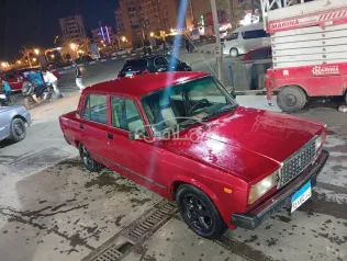 لادا 2107 2010 أحمر مستعملة للبيع