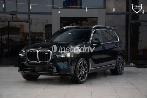 بي ام دبليو X7 2025 أسود مستعملة للبيع - 1