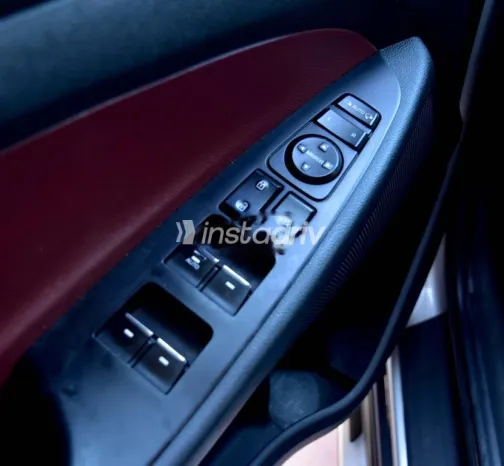 هيونداي توسان GDI 2019 فضي مستعملة للبيع - 6