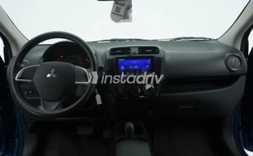 ميتسوبيشي اتراج 2023 أزرق غامق مستعملة للبيع - 7
