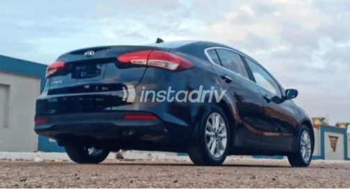 Kia Cerato 2018 Black Used for Sale - 8