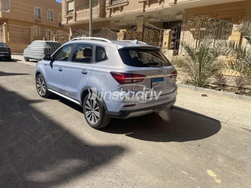 ام جى ار اكس 5 2021 أبيض مستعملة للبيع - 7