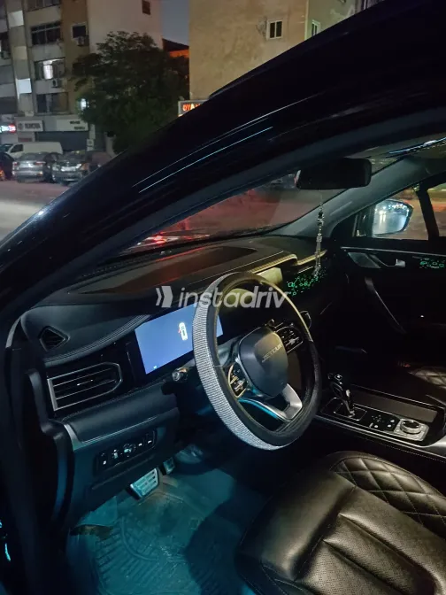 جيتور X95 2022 أبيض مستعملة للبيع - 1