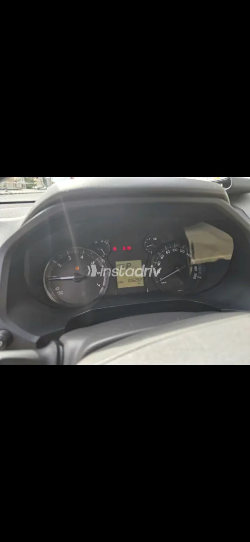 تويوتا برادو 2023 أبيض مستعملة للبيع - 4