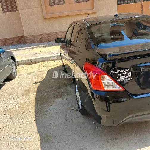 نيسان صنى 2019 أبيض مستعملة للبيع - 2