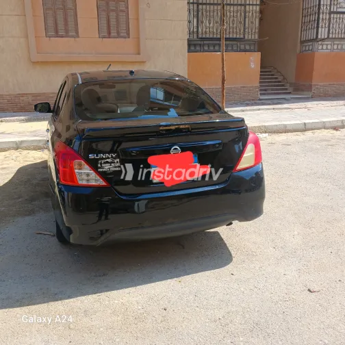 نيسان صنى 2019 أبيض مستعملة للبيع - 6