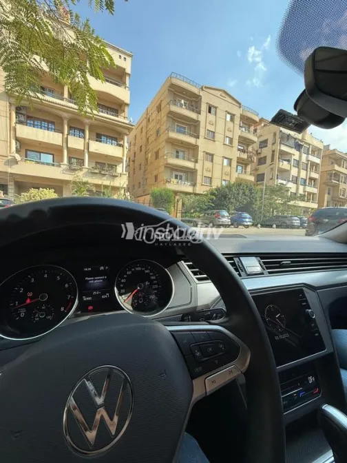 فولكس فاغن باسات 2022 أبيض مستعملة للبيع - 3