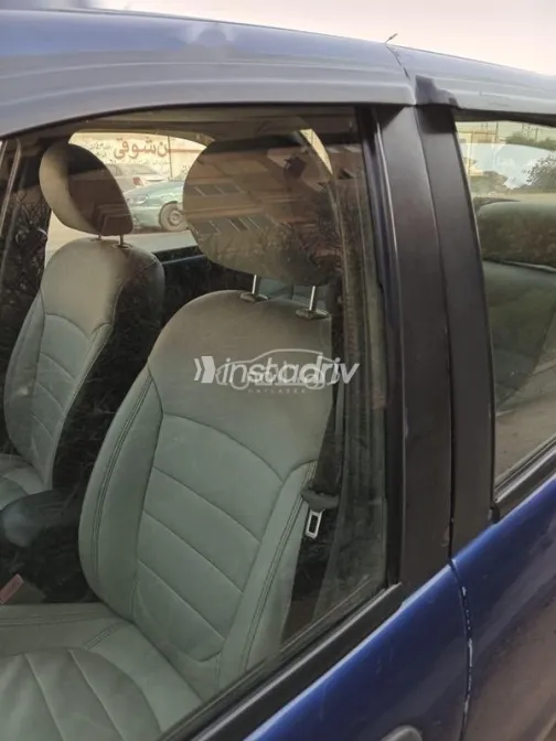 فيات سينا 2001 أزرق مستعملة للبيع - 9