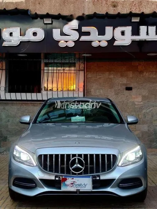 Mercedes C 180 2015 Silver Used for Sale - 2