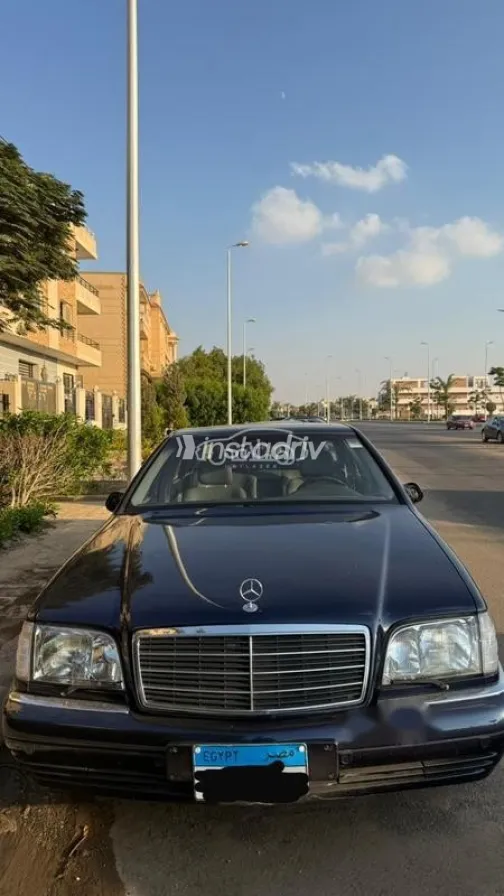 مرسيدس S 500 1996 أزرق غامق مستعملة للبيع - 1