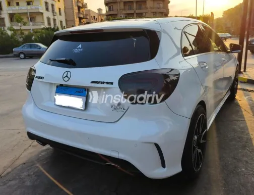 مرسيدس A 200 2014 أبيض مستعملة للبيع - 2