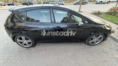 سيات ليون 2007 أسود مستعملة للبيع - 3