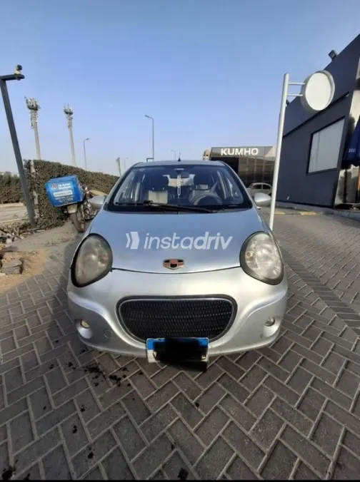 جيلي باندينو 2015 فضي مستعملة للبيع - 1