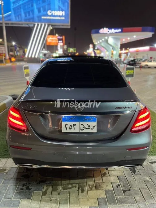 مرسيدس E 300 2017 أبيض مستعملة للبيع - 5