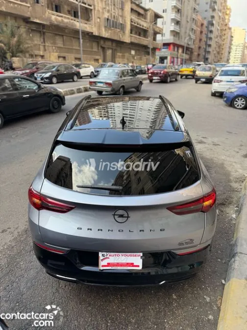 اوبل جراند لاند 2025 أبيض مستعملة للبيع - 4