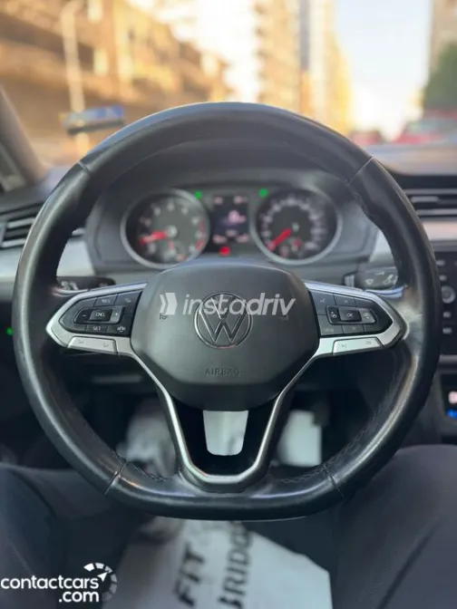 Volkswagen Passat 2022 White Used for Sale - 1