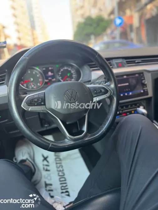 Volkswagen Passat 2022 White Used for Sale - 3