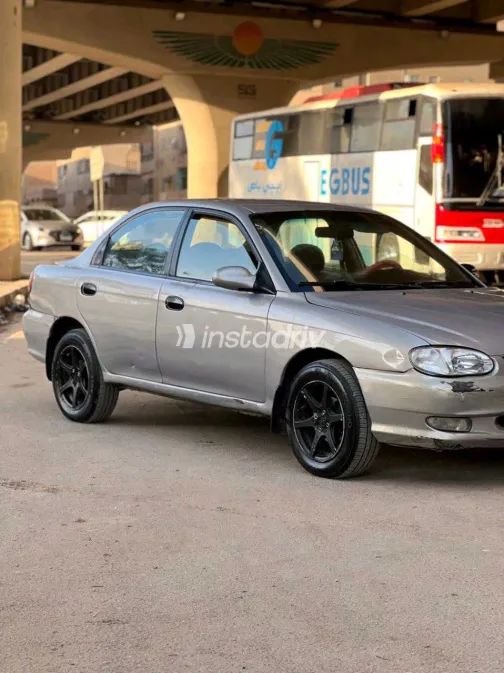 Kia Sephia 2002 White Used for Sale - 7