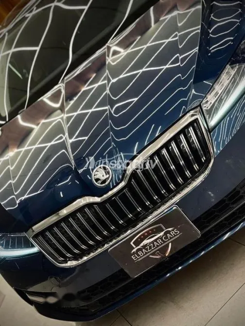 سكودا سوبيرب 2022 أزرق غامق مستعملة للبيع - 7