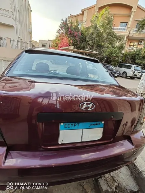 Hyundai Verna 2014 White Used for Sale - 8