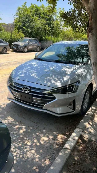Hyundai Elantra HD 2025 White Used for Sale
