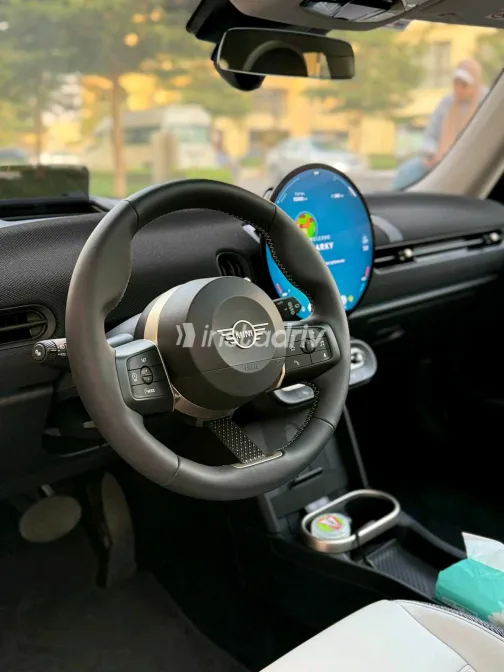 مينى كوبر 2025 أبيض مستعملة للبيع - 2