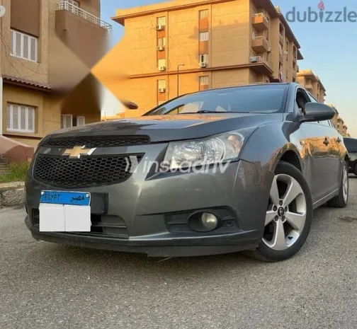 شيفروليه كروز 2010 رمادي مستعملة للبيع - 3