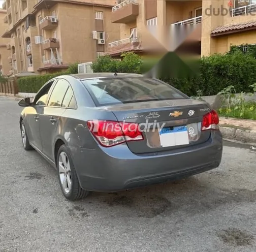 شيفروليه كروز 2010 رمادي مستعملة للبيع - 5