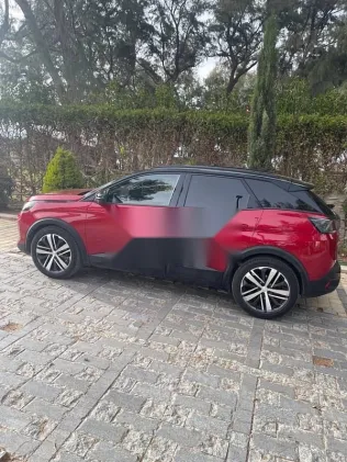 بيجو 3008 2022 أحمر مستعملة للبيع