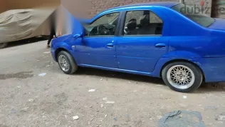 رينو لوجان 2010 أزرق غامق مستعملة للبيع