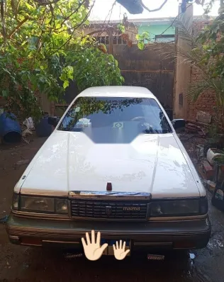 مازدا 929 1990 أبيض مستعملة للبيع