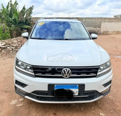 فولكس فاغن تيجون 2020 أبيض مستعملة للبيع - 1