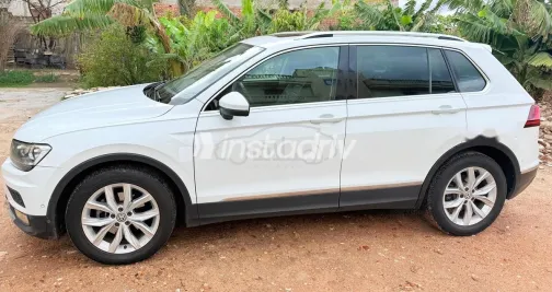 فولكس فاغن تيجون 2020 أبيض مستعملة للبيع - 3