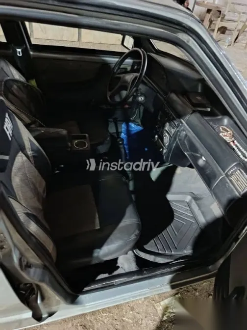 فيات اونو 1993 فضي مستعملة للبيع - 6