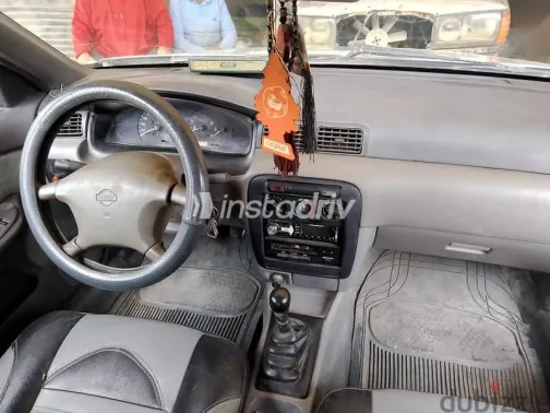 نيسان صنى 1995 رمادي مستعملة للبيع - 3