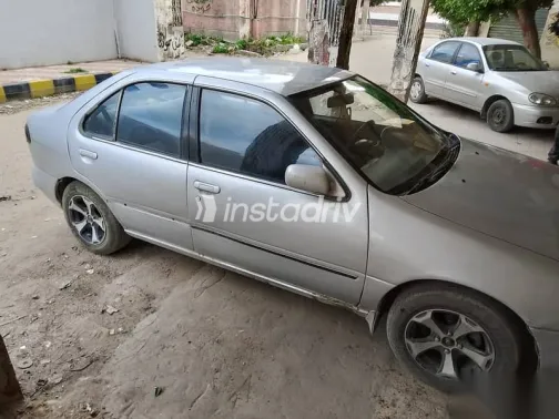 نيسان صنى 1995 رمادي مستعملة للبيع - 4