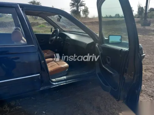 بيجو 405 1990 أزرق غامق مستعملة للبيع - 7