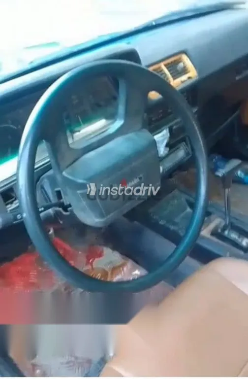 تويوتا كرسيدا 1983 أزرق غامق مستعملة للبيع - 4