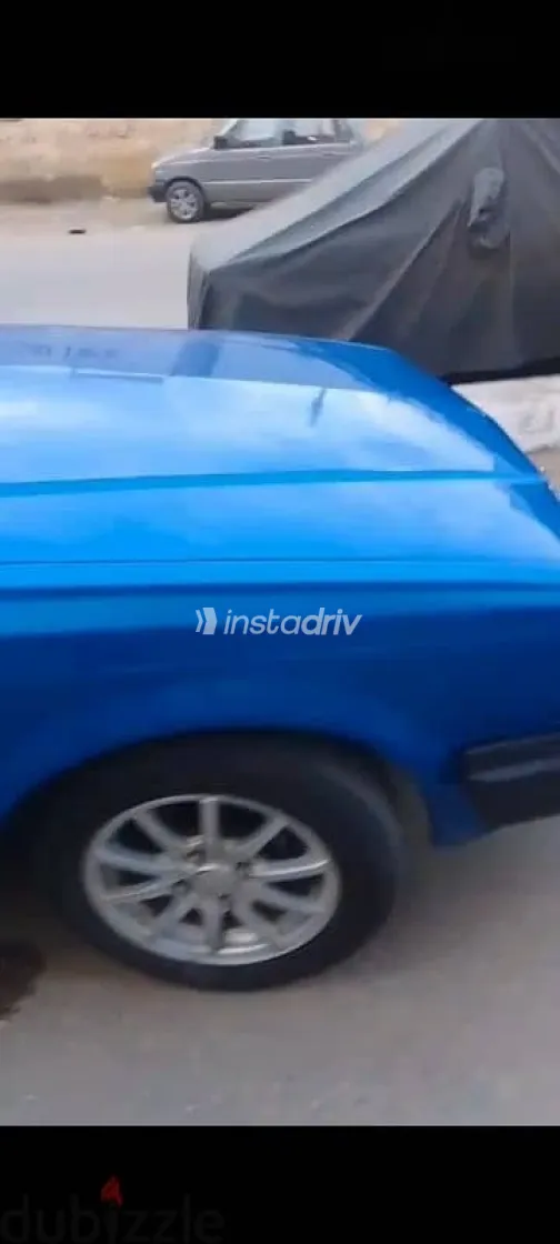 تويوتا كرسيدا 1983 أزرق غامق مستعملة للبيع - 5