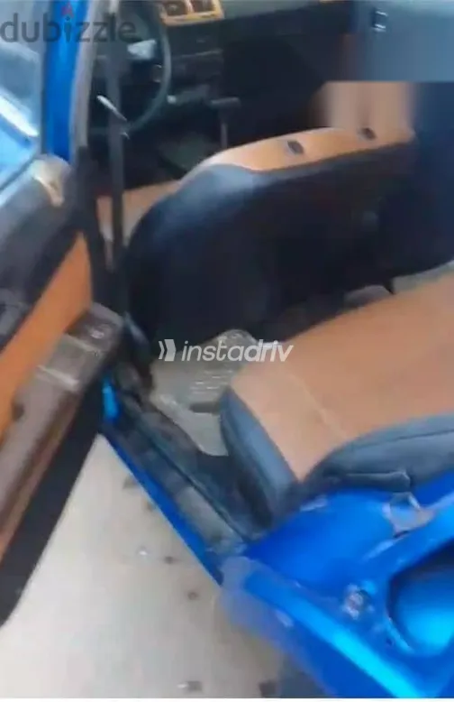 تويوتا كرسيدا 1983 أزرق غامق مستعملة للبيع - 8