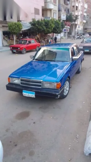 تويوتا كرسيدا 1983 أزرق غامق مستعملة للبيع