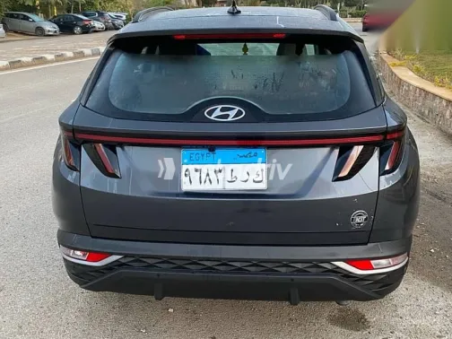 هيونداي توسان 2024 رمادي مستعملة للبيع - 4