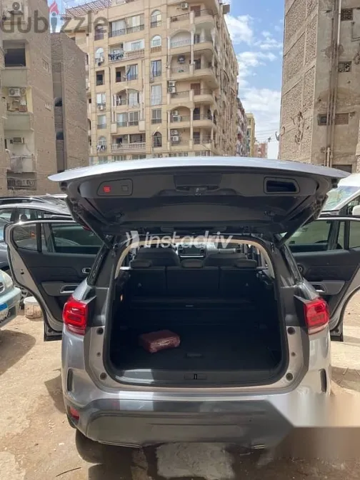 سيتروين C5 2021 فضي مستعملة للبيع - 5