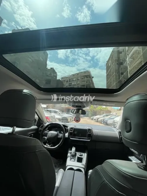 سيتروين C5 2021 فضي مستعملة للبيع - 7