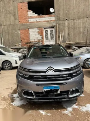 سيتروين C5 2021 فضي مستعملة للبيع