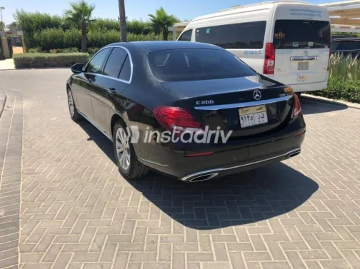 مرسيدس E 200 2019 أبيض مستعملة للبيع - 3