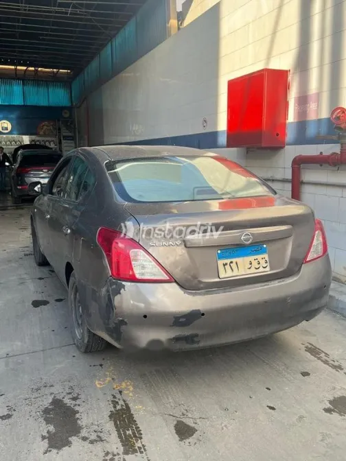 Nissan Sunny 2014 Bronze Used for Sale - 2